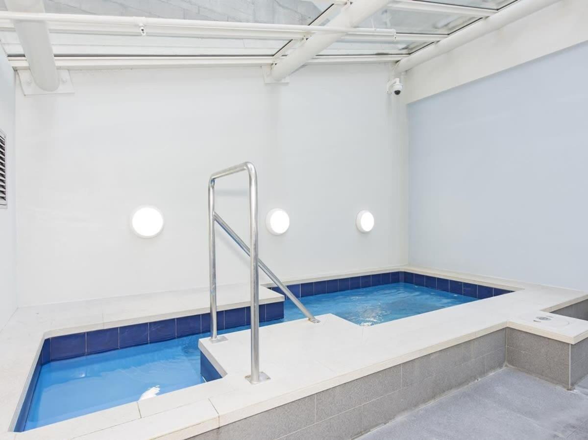 Best Views -Stunning Heritage-Pool,Gym Окленд Экстерьер фото